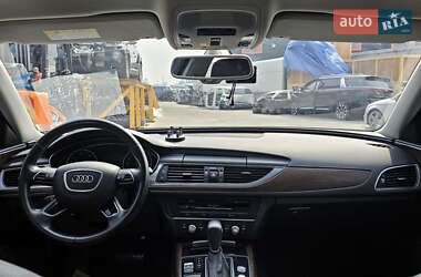 Седан Audi A6 2015 в 