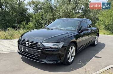 Седан Audi A6 2020 в 