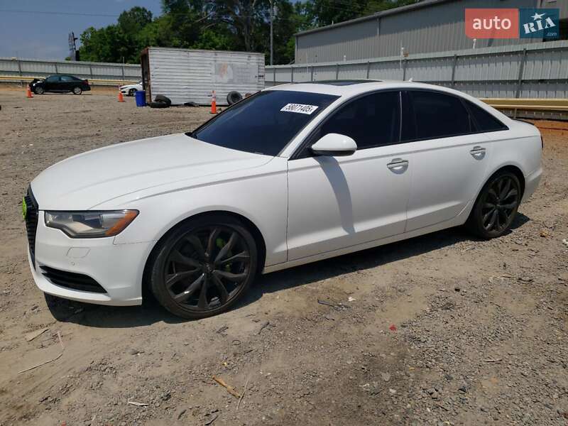 Седан Audi A6 2015 в 