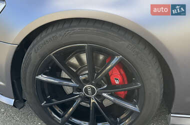 Седан Audi A6 2015 в 