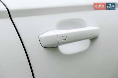 Универсал Audi A6 2013 в 