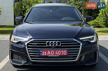 Седан Audi A6 2019 в 