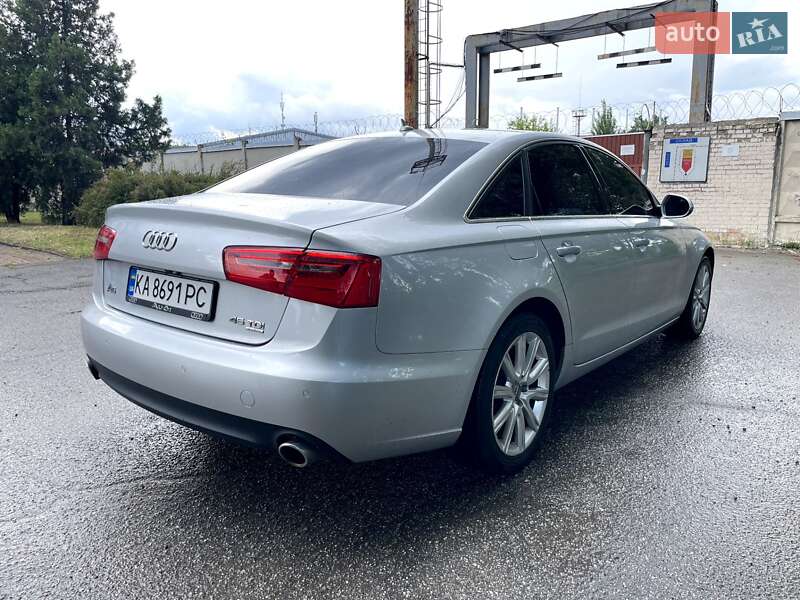 Седан Audi A6 2014 в Киеве