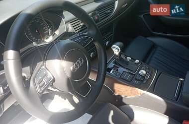 Седан Audi A6 2012 в 
