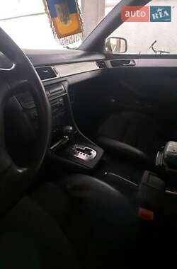 Универсал Audi A6 2004 в 