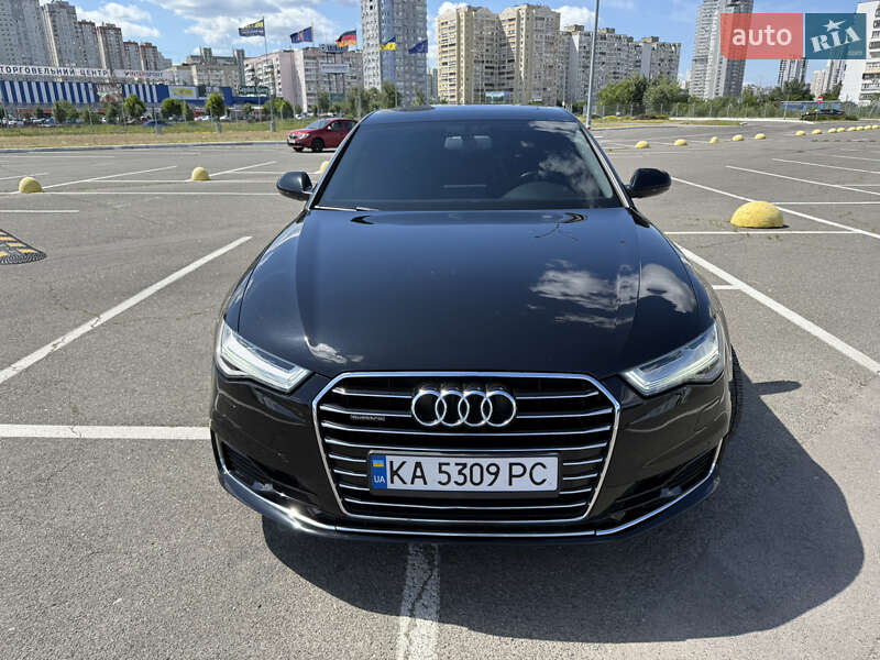 Седан Audi A6 2015 в 
