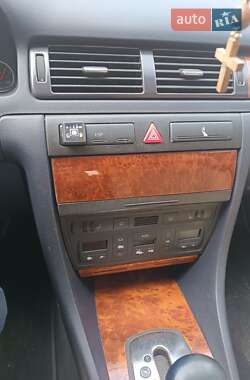 Универсал Audi A6 2002 в 