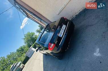 Седан Audi A6 2002 в 