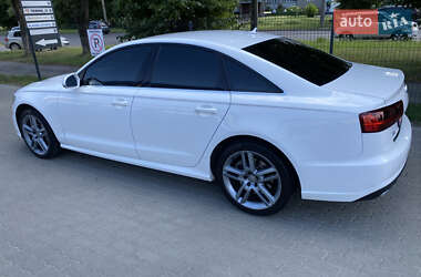 Седан Audi A6 2015 в 