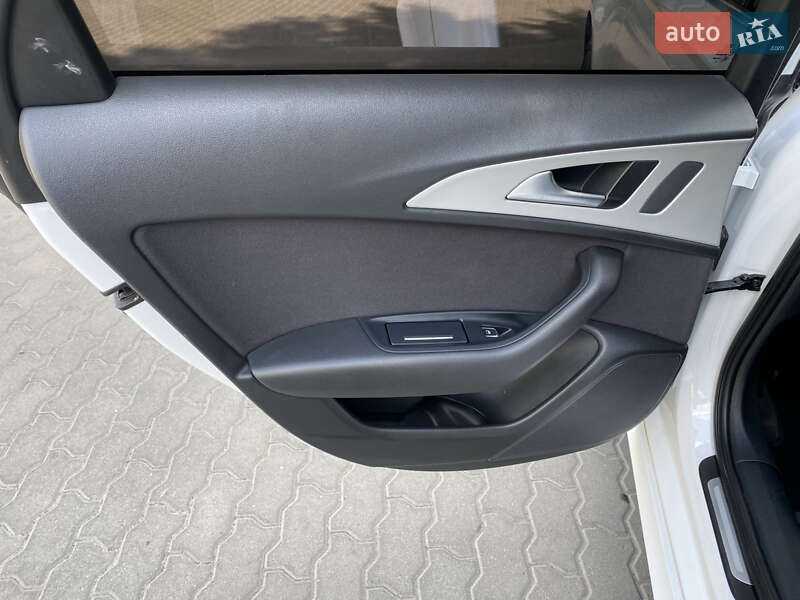 Седан Audi A6 2015 в Луцьку