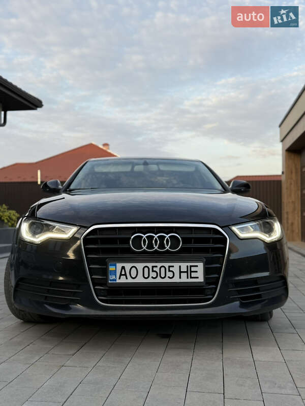 Седан Audi A6 2014 в Виноградове