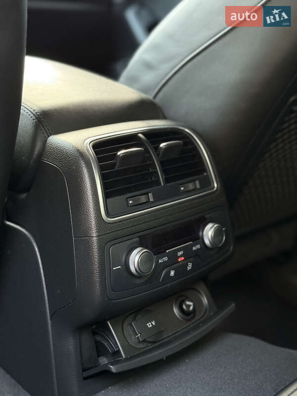 Седан Audi A6 2014 в Виноградове