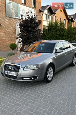 Седан Audi A6 2004 в 