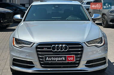 Седан Audi A6 2014 в 