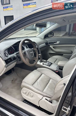 Седан Audi A6 2010 в 