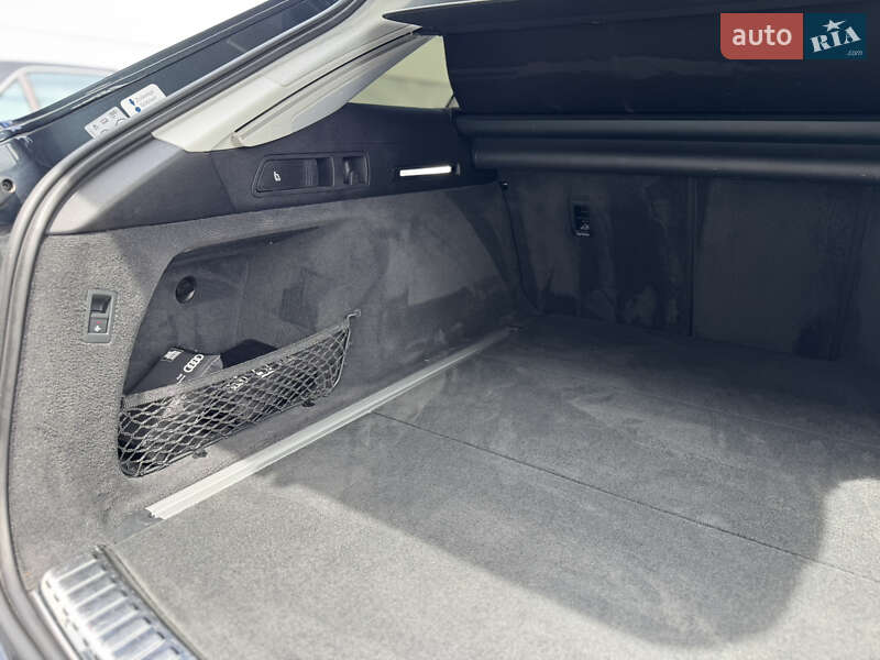 Универсал Audi A6 2019 в Киеве