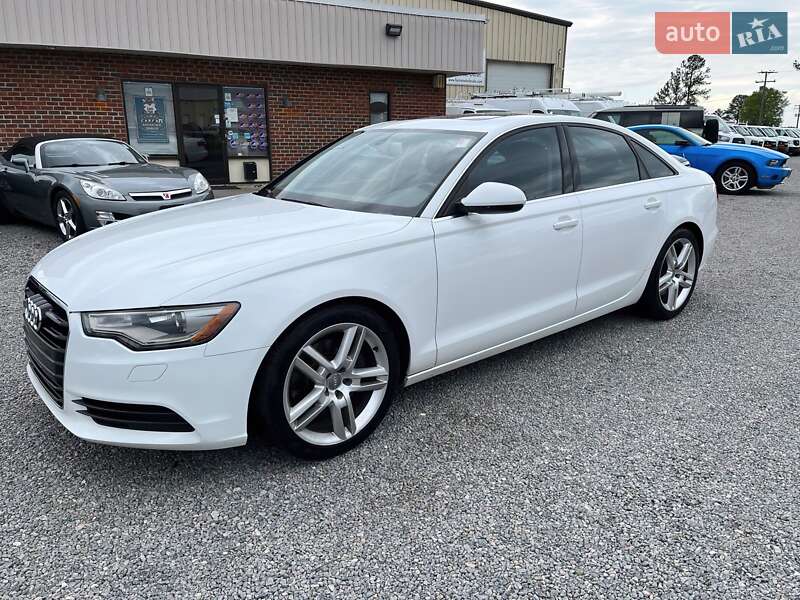 Седан Audi A6 2015 в 