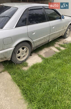 Седан Audi A6 1995 в 