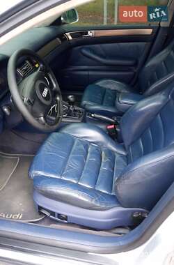 Универсал Audi A6 2001 в 