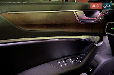 Седан Audi A6 2020 в 