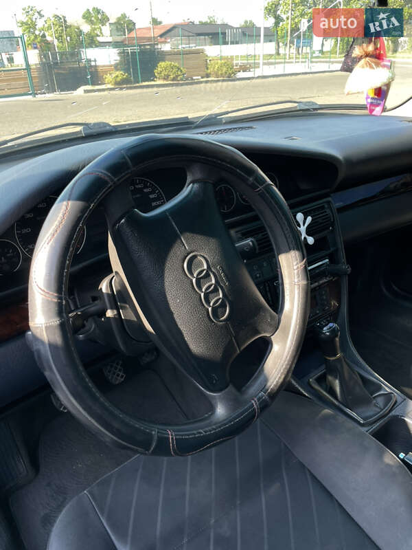 Универсал Audi A6 1997 в Виноградове