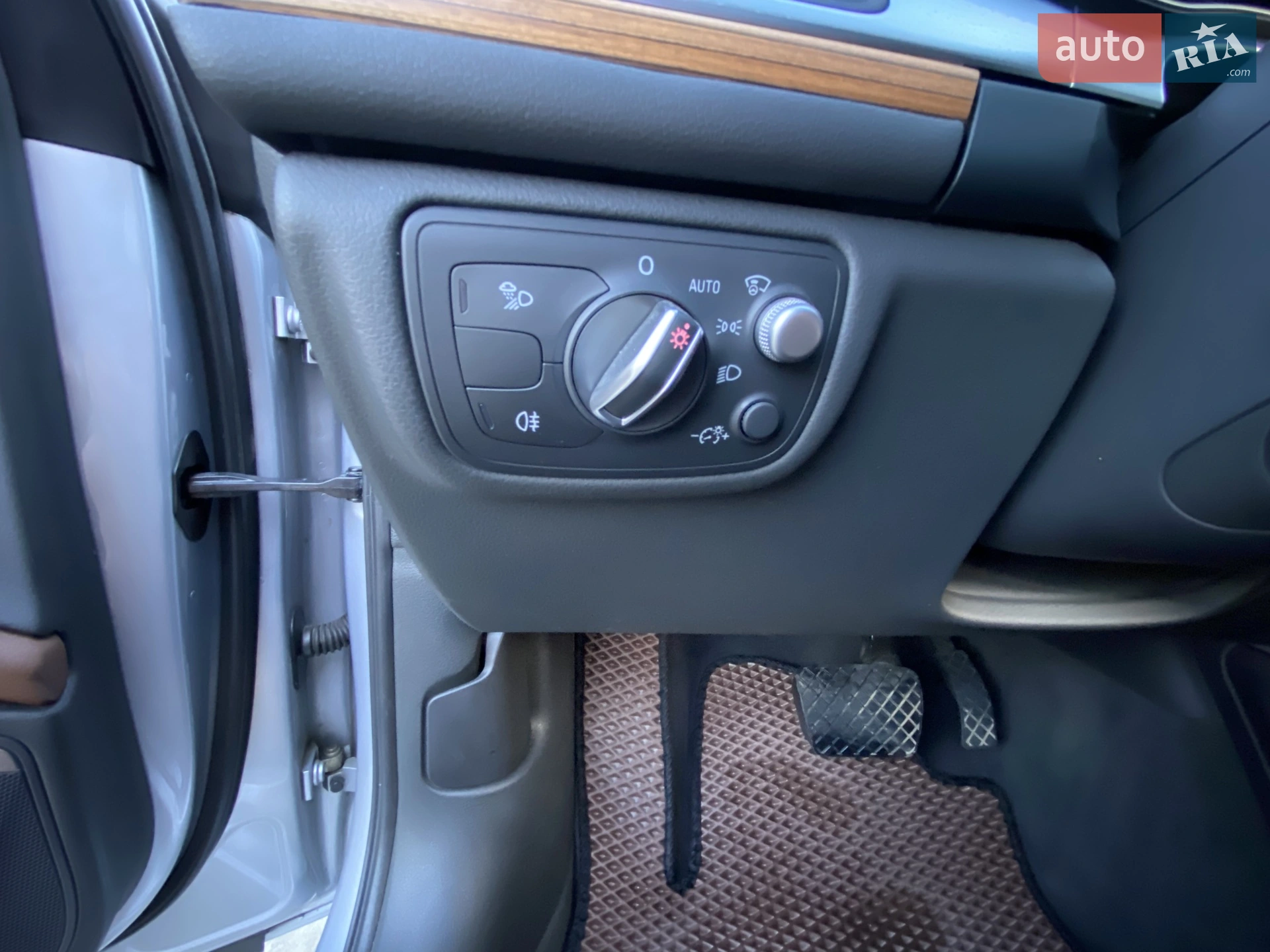 2015 Audi A6 - мініатюра 32