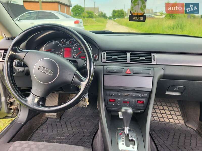 Универсал Audi A6 2004 в Репках