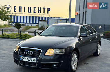 Седан Audi A6 2004 в 