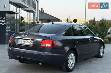 Седан Audi A6 2004 в 
