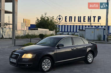 Седан Audi A6 2004 в 