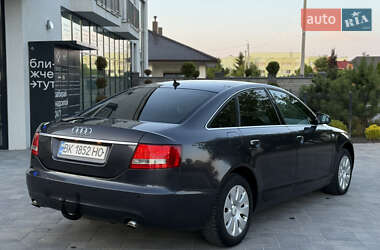 Седан Audi A6 2004 в 