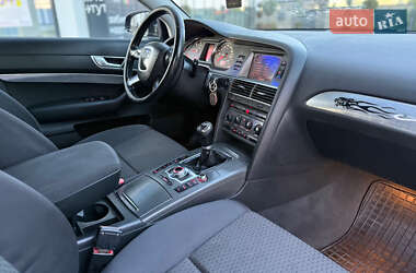 Седан Audi A6 2004 в 