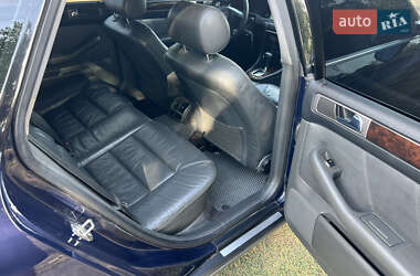 Седан Audi A6 1999 в 