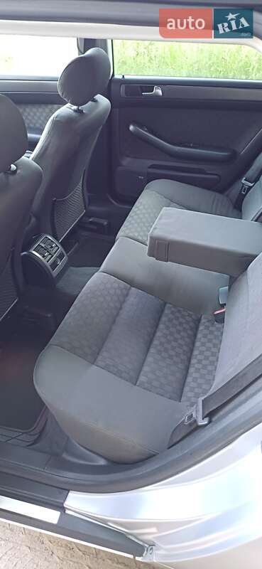 Универсал Audi A6 2004 в Виннице