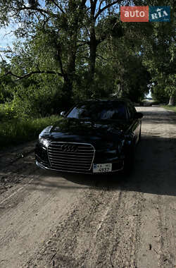 Седан Audi A6 2015 в 