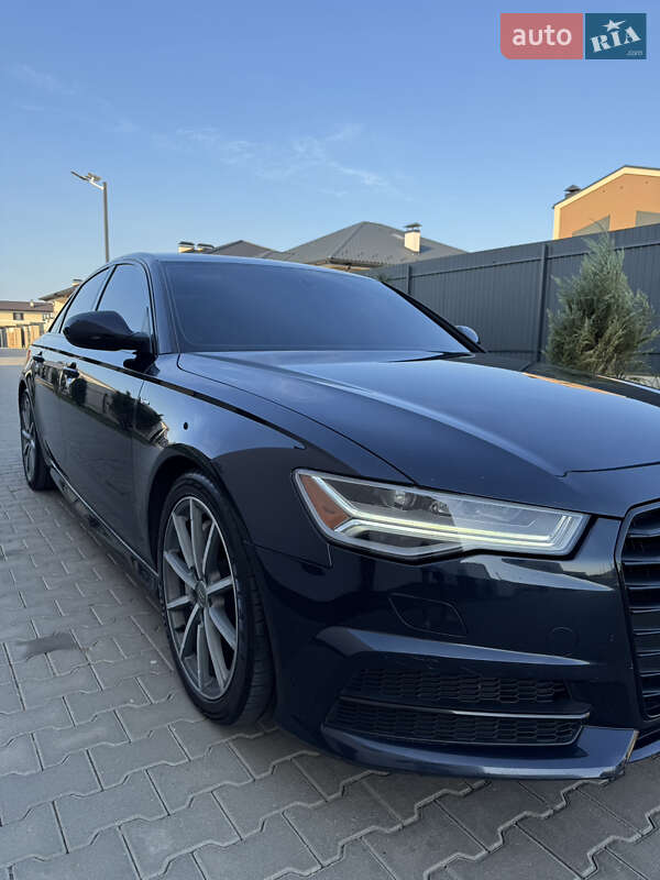 Седан Audi A6 2018 в Ужгороде