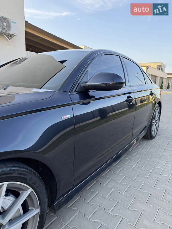 Седан Audi A6 2018 в Ужгороде