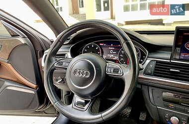 Седан Audi A6 2013 в 