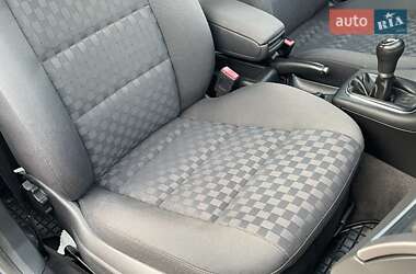 Седан Audi A6 2003 в 