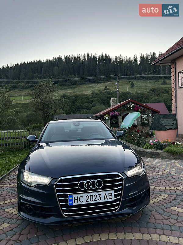 Седан Audi A6 2013 в 