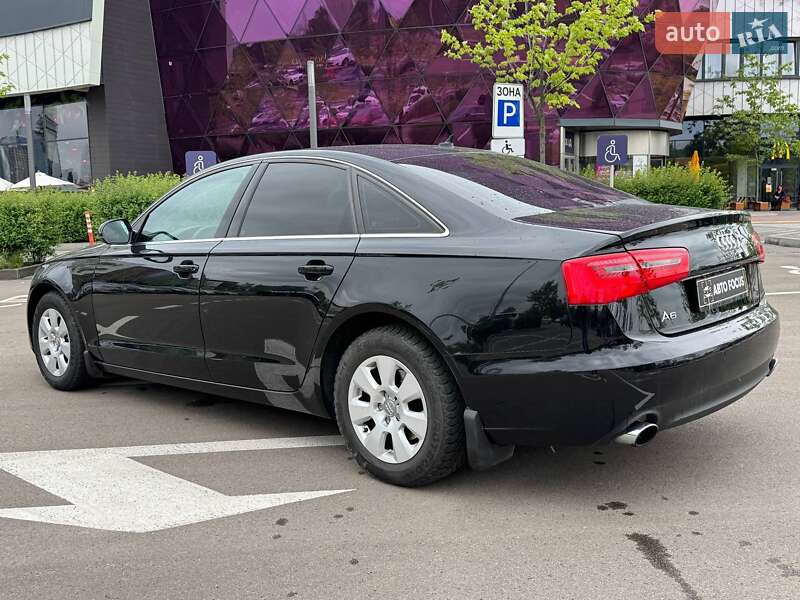 Седан Audi A6 2011 в Киеве