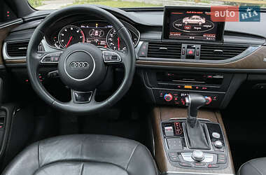 Седан Audi A6 2015 в 