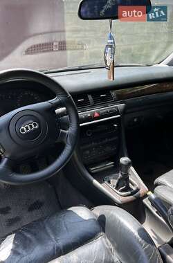 Седан Audi A6 1999 в 