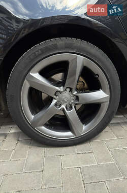 Седан Audi A6 2014 в 