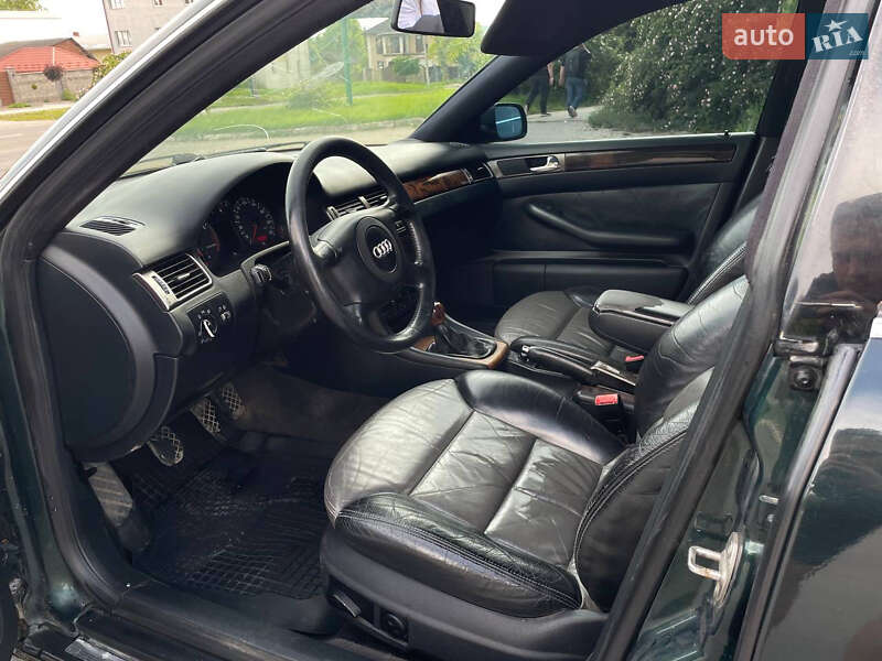 Універсал Audi A6 1998 в Кам'янець-Подільському