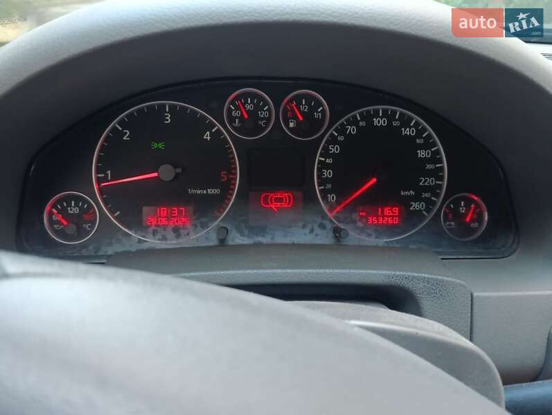 Седан Audi A6 2001 в Черновцах