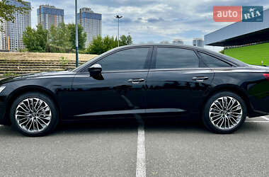 Седан Audi A6 2022 в 