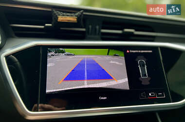 Седан Audi A6 2022 в 