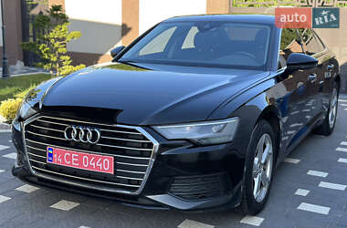 Седан Audi A6 2018 в 