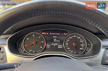 Седан Audi A6 2015 в 